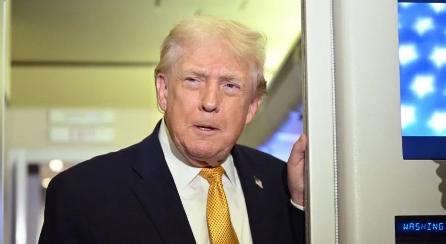 Trump'tan İran'a En Sert Uyarı: 'Kırmızı Çizgiler Aşılıyor' ve Çok Güçlü Seçenekler Masada!