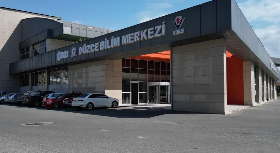 TÜBİTAK'tan Bilim Meraklısı Ortaokullulara Müjde! Düzce'de Yaz Akademisi Başlıyor
