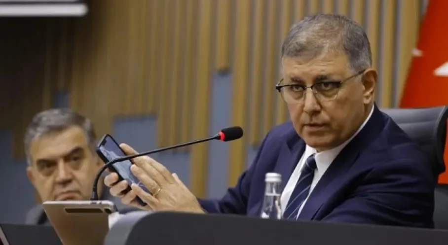Tugay'dan Kritik Uyarı: Yetki Merkezileşmesi Türkiye'yi Kötüye Götürüyor!