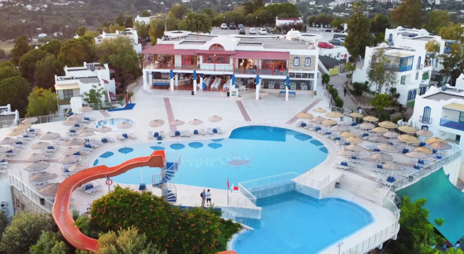 Turizmde Çalışanlara Sadece İş Değil Sosyal Yaşam da Sunuluyor