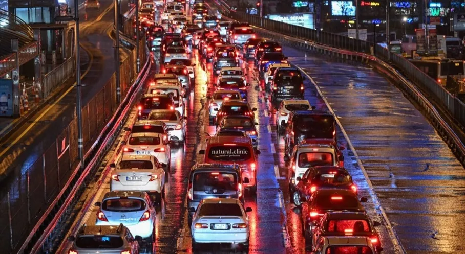 Türkiye Trafiğinde Araç Sayısı Rekor Kırdı! İşte İlk 4 Şehir