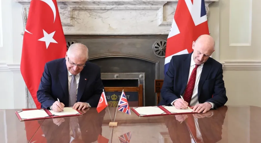 Türkiye ve Birleşik Krallık'tan Kritik Eurofighter Hamlesi: İmza Atıldı, İşte Detaylar!