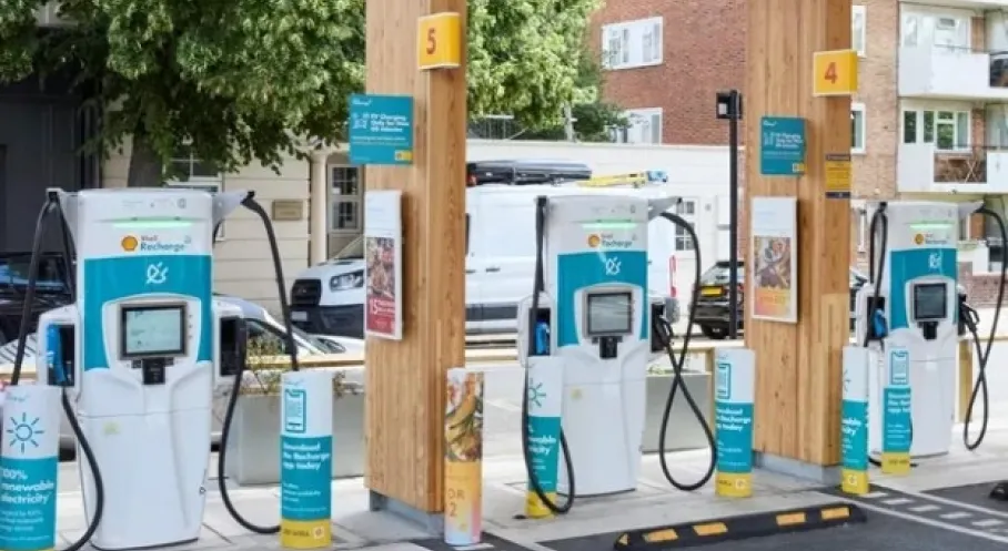 Elektrikli Araç Patlaması: Türkiye'de Şarj Talebi Rekor Kırıyor!