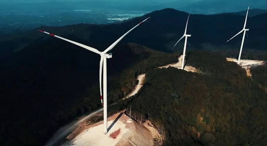 Türkiye'den Yenilenebilir Enerji Devrimi! Rüzgar ve Güneş Rekor Kırdı