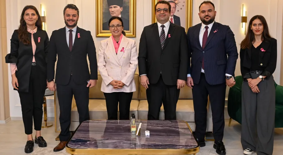 Uludağ Elektrik'ten Meme Kanseri Farkındalığına Pembe Destek!