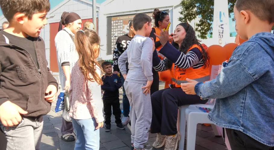 Uludağ Enerji ve LÖSEV'den Umut Veren İşbirliği! Turuncu Çadır'da Çocuklar Gülecek!
