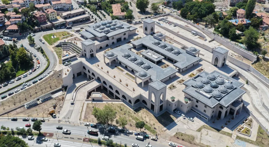 Ulus’ta Yeni Dolmuş Durakları 15 Ağustos’ta Hizmete Açılıyor