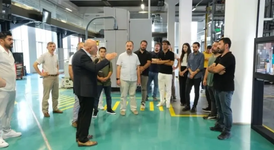 Bursa'da Teknoloji Devrimi: ULUTEK ve Bursa Model Fabrika Akıllı Üretimde Güç Birliği!