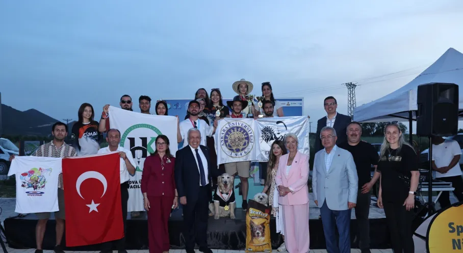 Üniversiteliler Gökyüzünde Buluştu: Üni Uçuş Günleri Coşkusu!