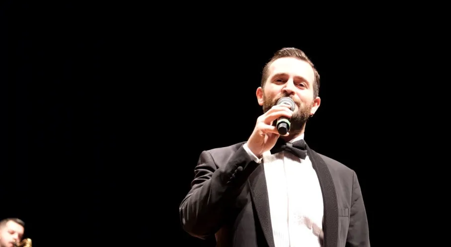 Yıldırım Gürses'in Unutulmaz Şarkıları Sakarya'da Orkestra ile Yeniden Canlandı!