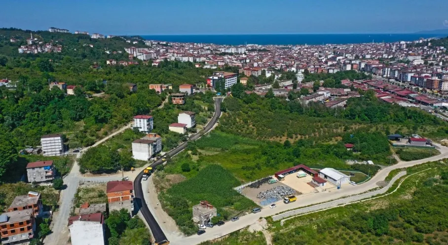 Ünye'ye Müjde! Yunus Emre Mahallesi'nde Sıcak Asfalt Sevinci
