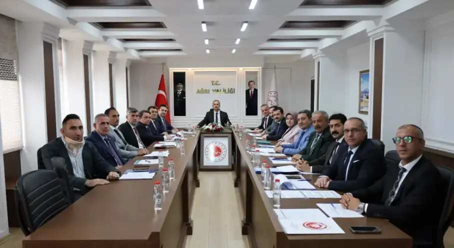 Vali Bozkurt Başkanlığında Kaymakamlar Toplantısı yapıldı