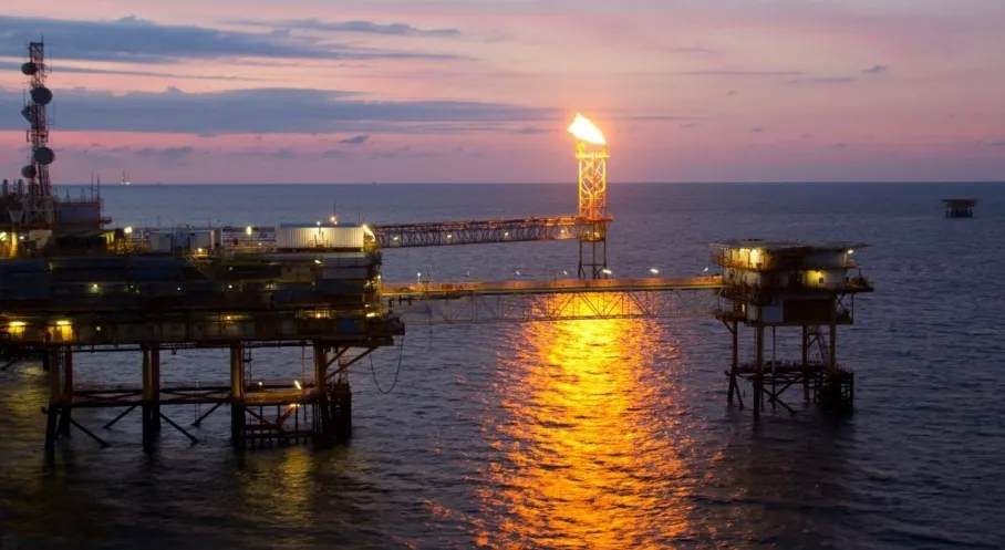 Venezuela Ekonomisine Dev Hamle: ABD Petrol Satışından İlk 300 Milyon Dolar Kasaya Girdi!