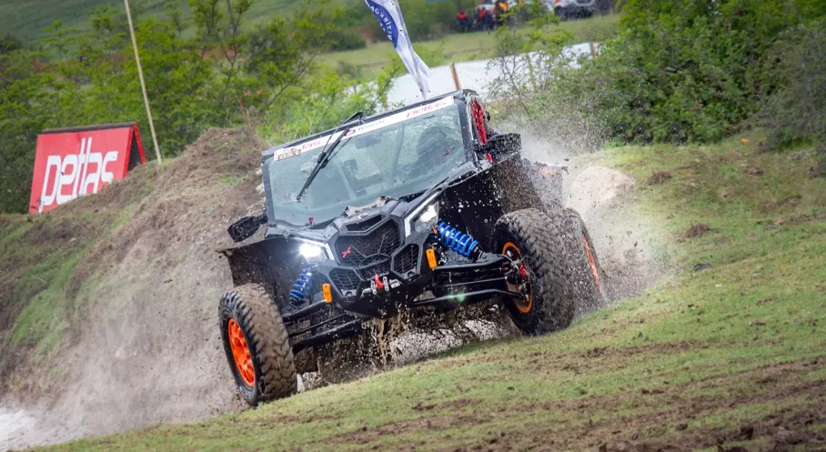 Vezirköprü Offroad Heyecanı Dorukta! Petlas 2025 Şampiyonası'nda Nefesler Tutulacak
