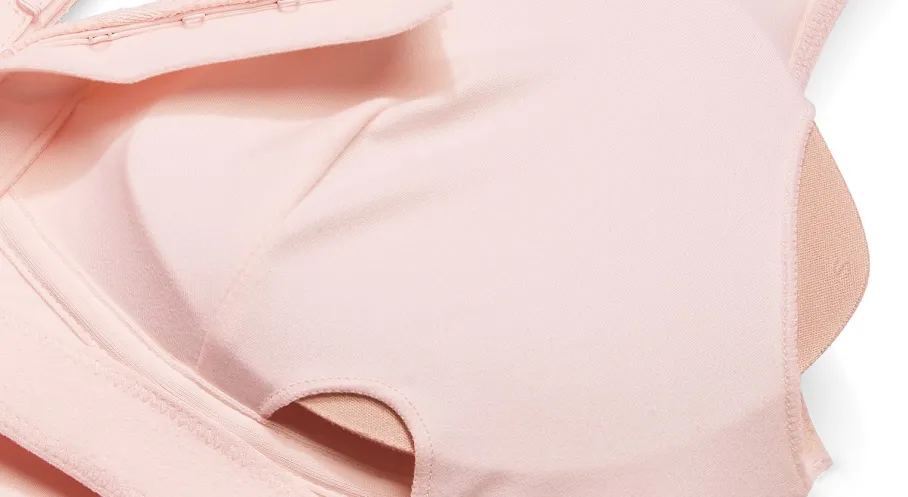 Victoria's Secret'tan Meme Kanseri Farkındalığına Büyük Destek!