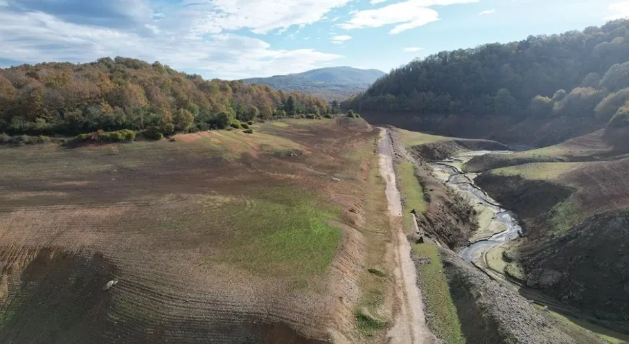 Yalova'da Su Krizi: 9 Saatlik Kesinti Başlıyor! Baraj Alarm Veriyor!