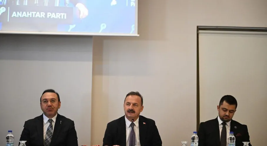 Yavuz Ağıralioğlu'ndan Manisa Zeytin Üreticisine Destek Çağrısı!