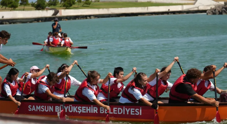 Samsun'da Yaz Spor Okulları Coşkusu: 670 Öğrenci 14 Branşta Eğitim Aldı!