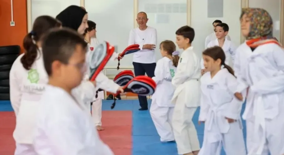 Konya Meram'dan Spor Hamlesi: Yaz Spor Okulları Yıldızları Keşfediyor!