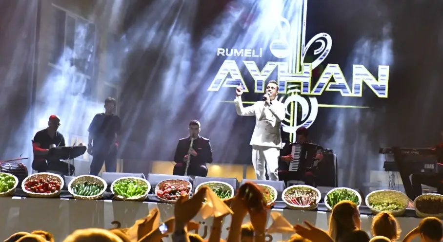 Yenişehir’de Altın Biber Festivali Balkan Panayırı ile Renklendi