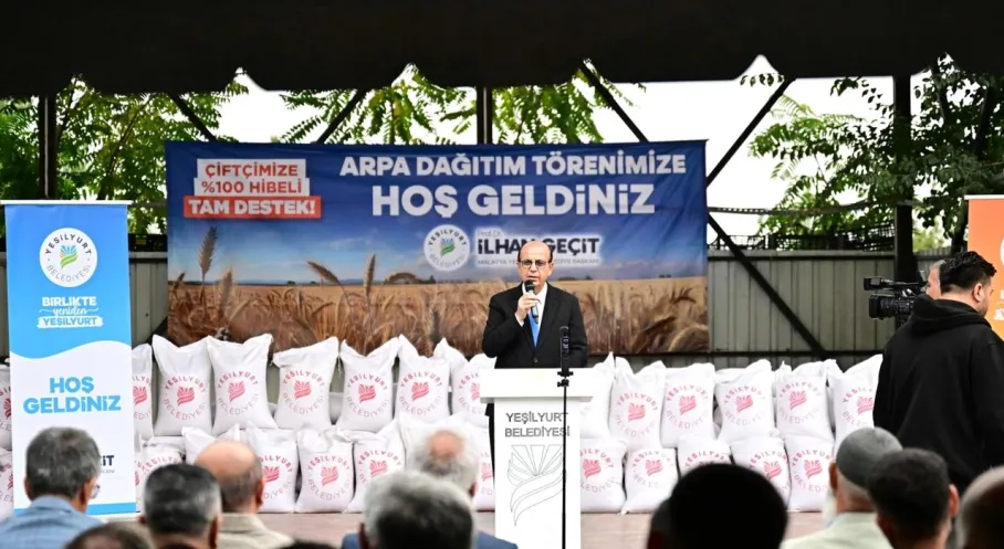 Yeşilyurt'tan Hayvancılığa Dev Destek: 50 Ton Arpa Hibe Edildi!