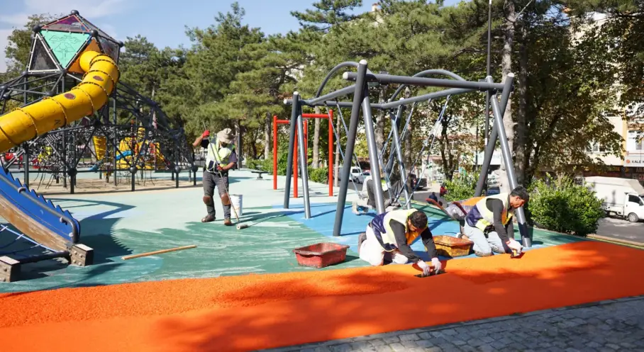 Yıldırım’da Parklar Kışa Hazırlanıyor