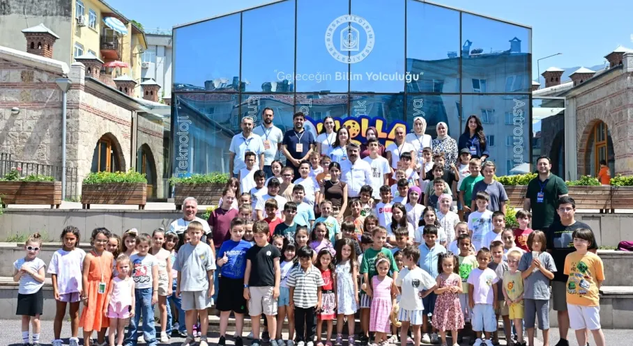 Yıldırım’da Yaz Okulu Coşkusu: Çocuklar Bilim ve Sanatla Buluşuyor