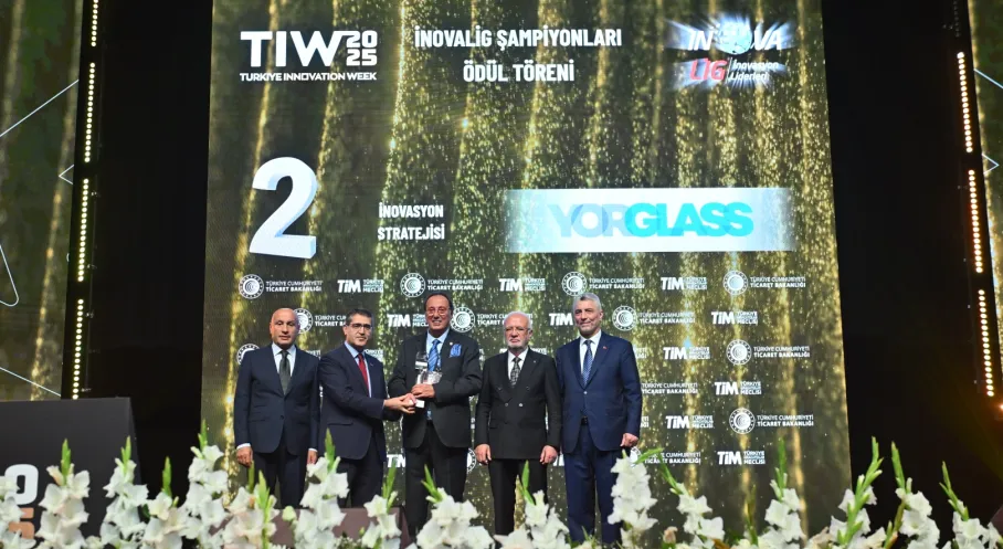Yorglass İnovasyon Liderliğini İnovaLİG 2025 Ödülüyle Taçlandırdı!