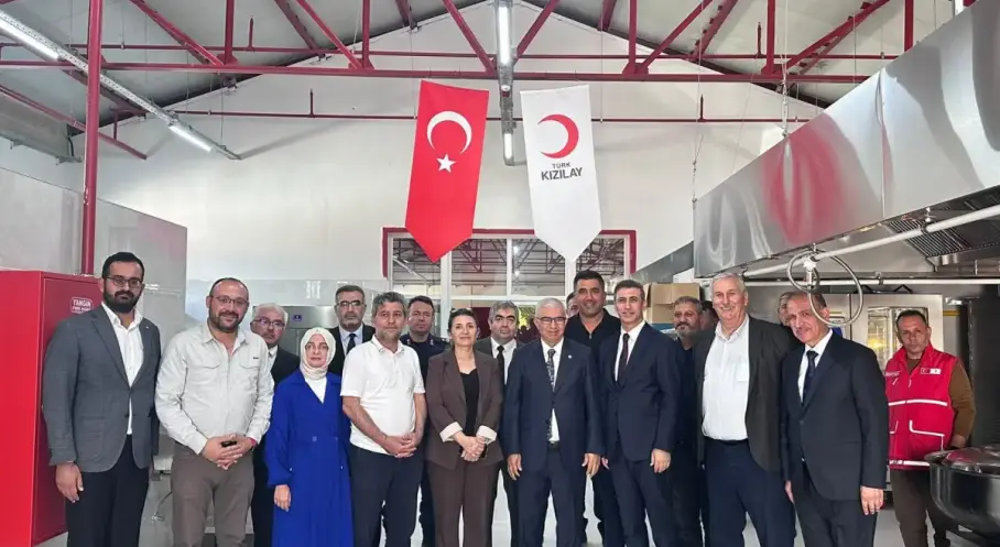 Yüreğir'de Kızılay ile sosyal destek iş birliği