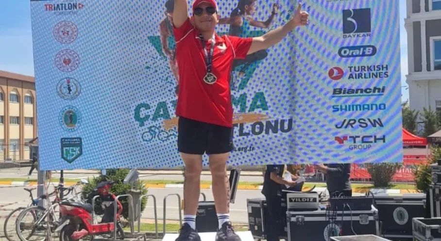Duatlon Türkiye Kupası Finali'nde Tarihi An! Yusuf Efe Gündüz Şampiyon Oldu, Ordu Gurur Duydu