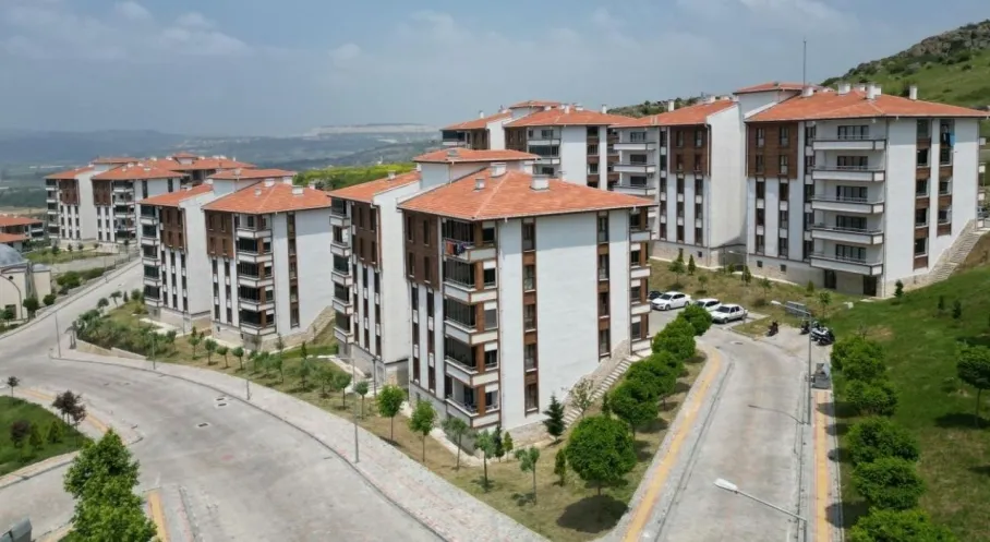 Yüzyılın Konut Projesi Başvurularında Rekor: İlk Günde 936 Bin Talep!