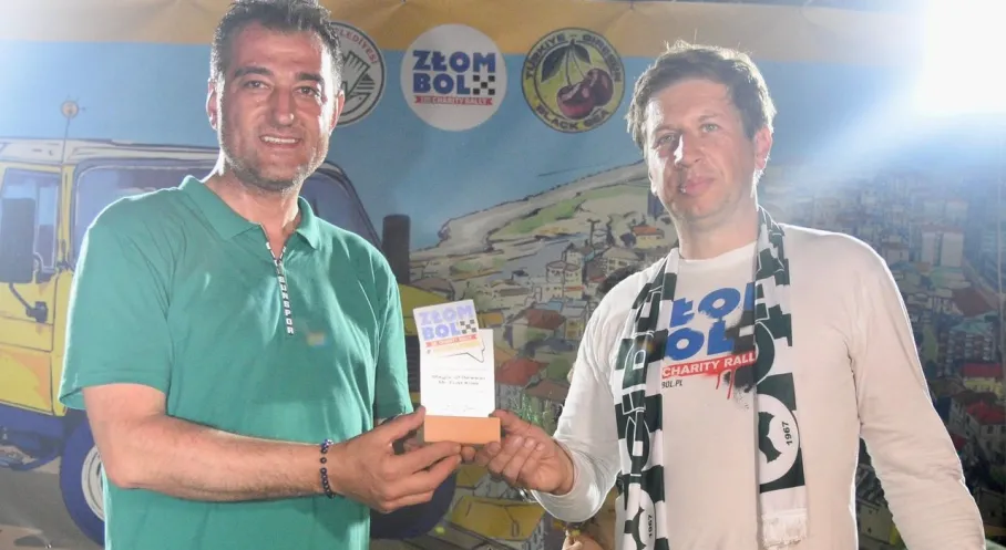 Złombol Rallisi Giresun'da: Nostaljik Araçlar Şehri Büyüledi!