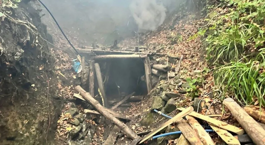 Zonguldak'ta Kaçak Maden Ocaklarına Büyük Darbe! 9 Ocak Patlayıcılarla İmha Edildi