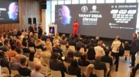 İzmir'den Teknoloji Hamlesi: Yapay Zeka Zirvesi ile Geleceğe Yatırım!